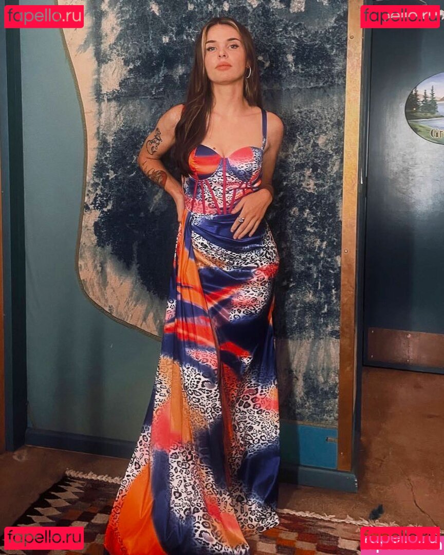 Samwitch / biancasotelo14 / samwitchttv / samwitchx Onlyfans Photo Gallery 