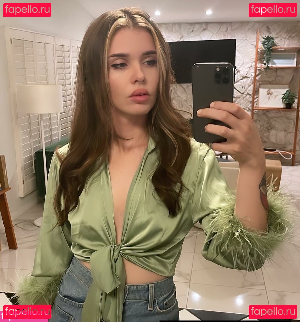 Samwitch / biancasotelo14 / samwitchttv / samwitchx Onlyfans Photo Gallery 