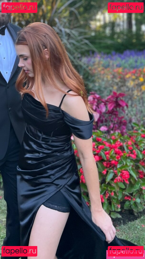 Samwitch / biancasotelo14 / samwitchttv / samwitchx Onlyfans Photo Gallery 