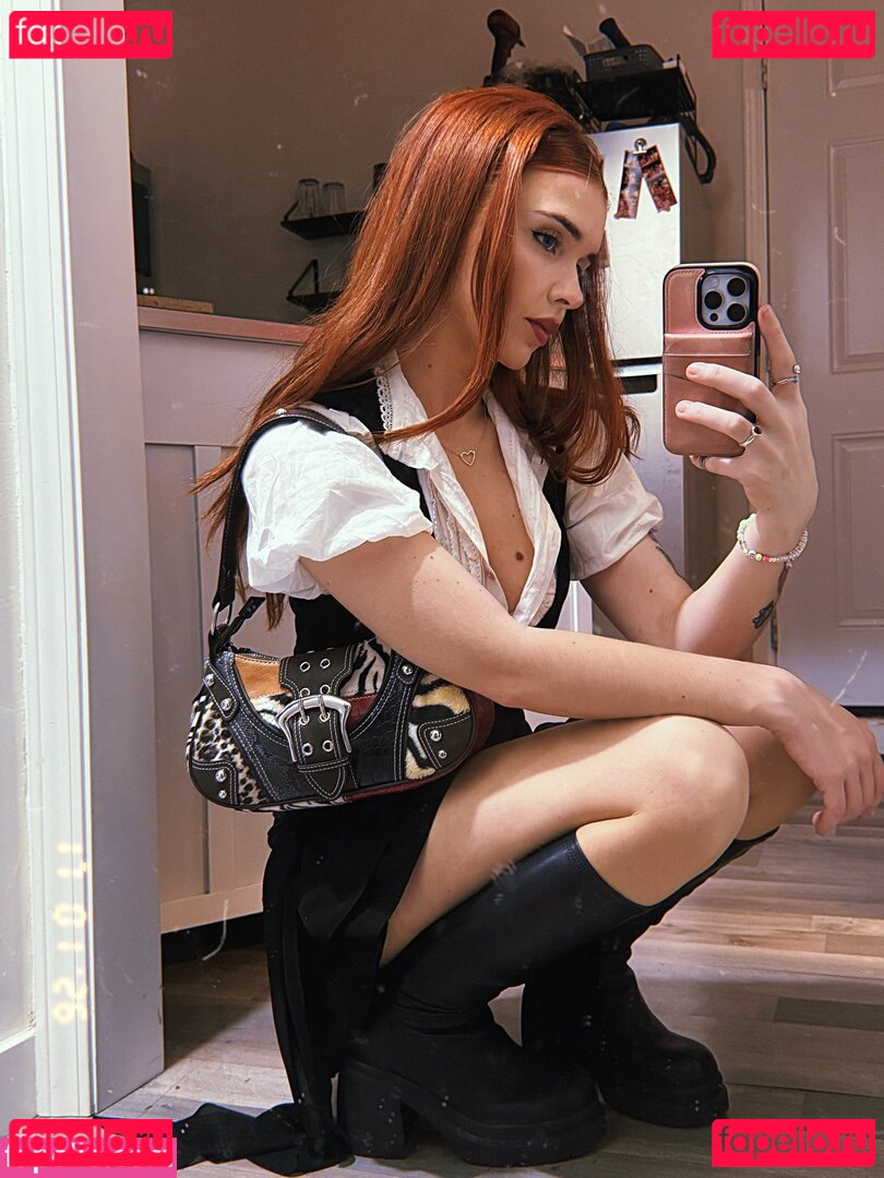 Samwitch / biancasotelo14 / samwitchttv / samwitchx Onlyfans Photo Gallery 