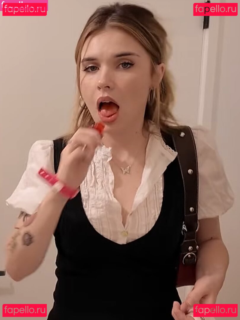 Samwitch / biancasotelo14 / samwitchttv / samwitchx Onlyfans Photo Gallery 