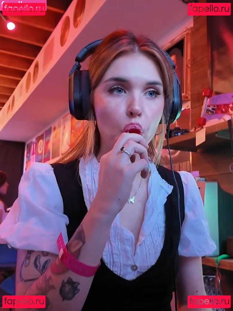 Samwitch / biancasotelo14 / samwitchttv / samwitchx Onlyfans Photo Gallery 