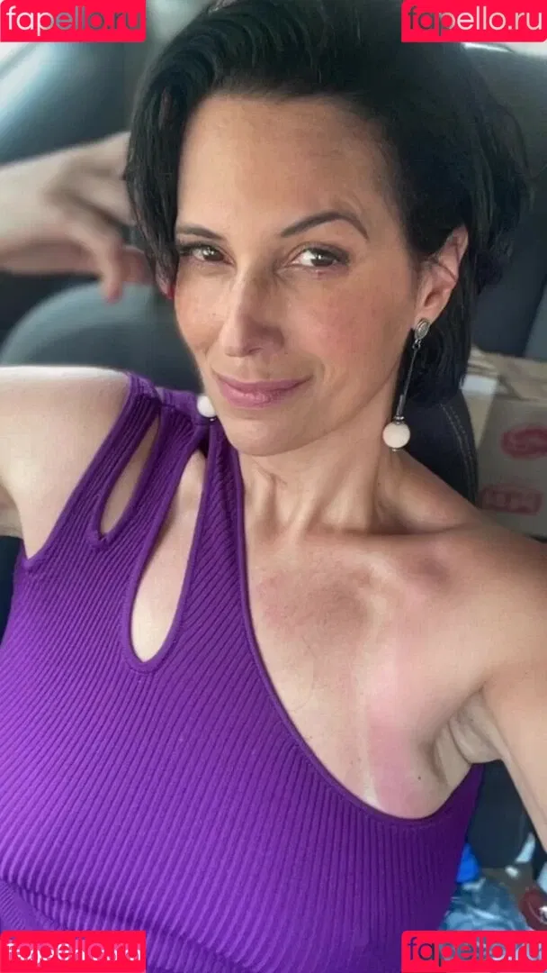 Ileuza Elias Onlyfans Photo Gallery 