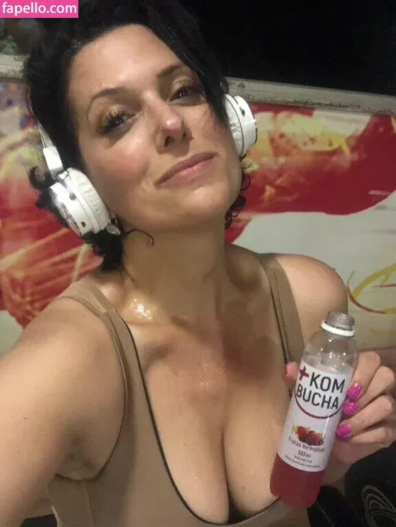 Ileuza Elias Onlyfans Photo Gallery 