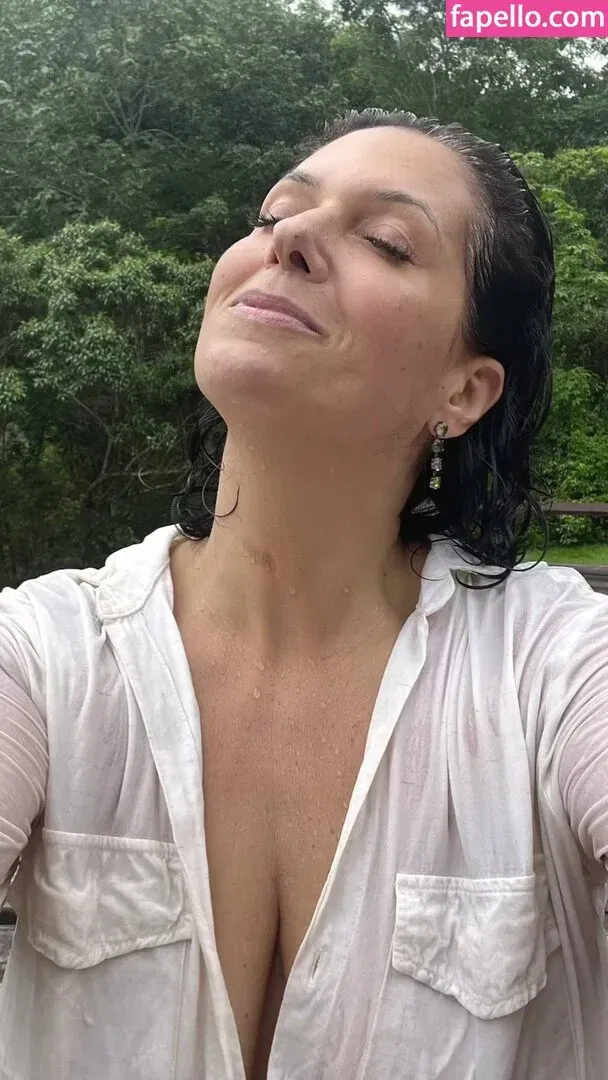 Ileuza Elias Onlyfans Photo Gallery 