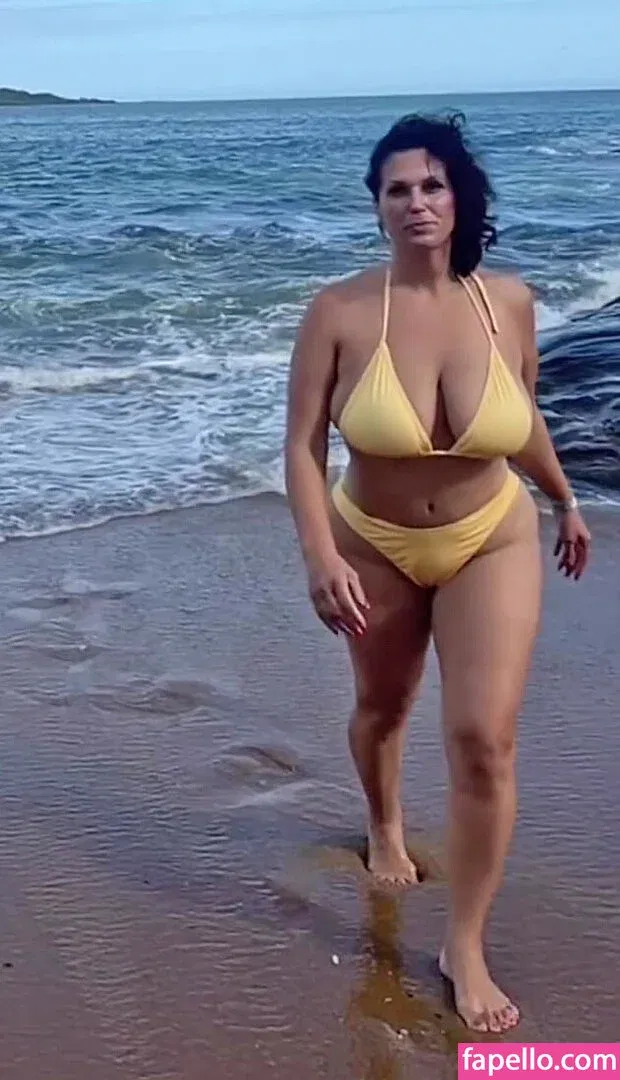 Ileuza Elias Onlyfans Photo Gallery 