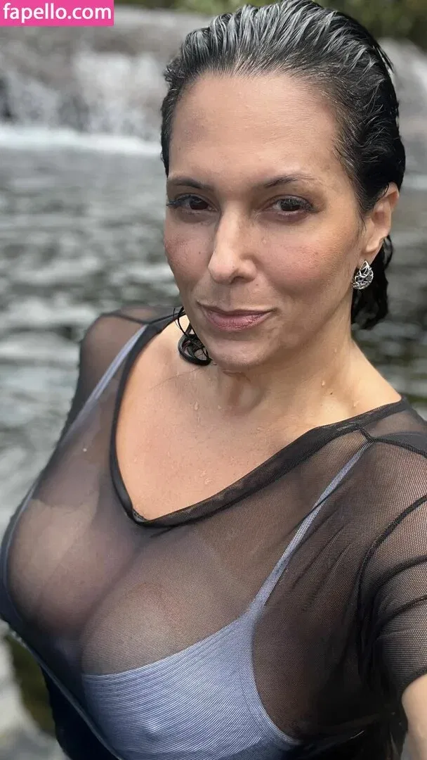 Ileuza Elias Onlyfans Photo Gallery 