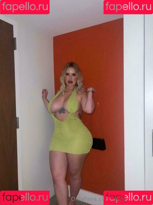 Luna Starr Onlyfans Photo Gallery 