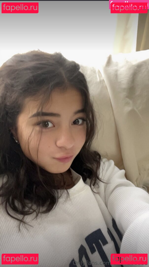 esmeblake / u524208853 Onlyfans Photo Gallery 