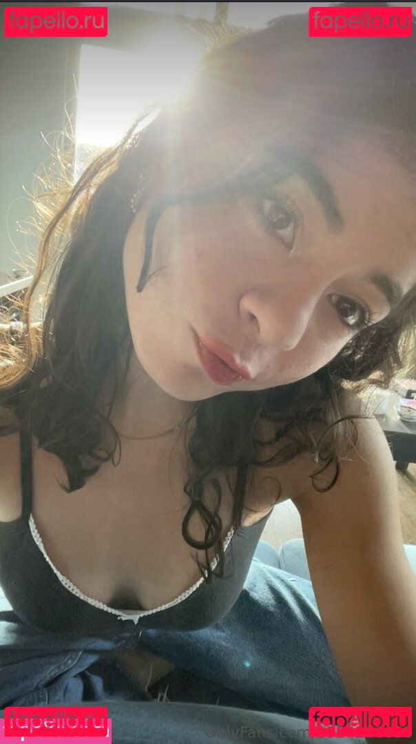 esmeblake / u524208853 Onlyfans Photo Gallery 