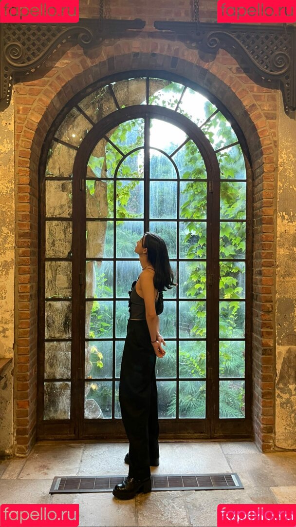 Lauren Tsai Onlyfans Photo Gallery 