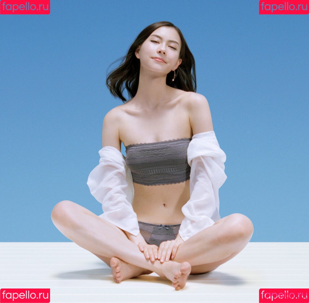 Lauren Tsai Onlyfans Photo Gallery 