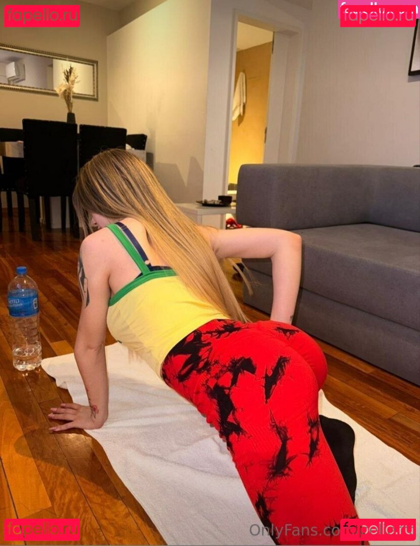 Luciana Orcellet / celet / celiett / celliett_ Nude Onlyfans Photo 35