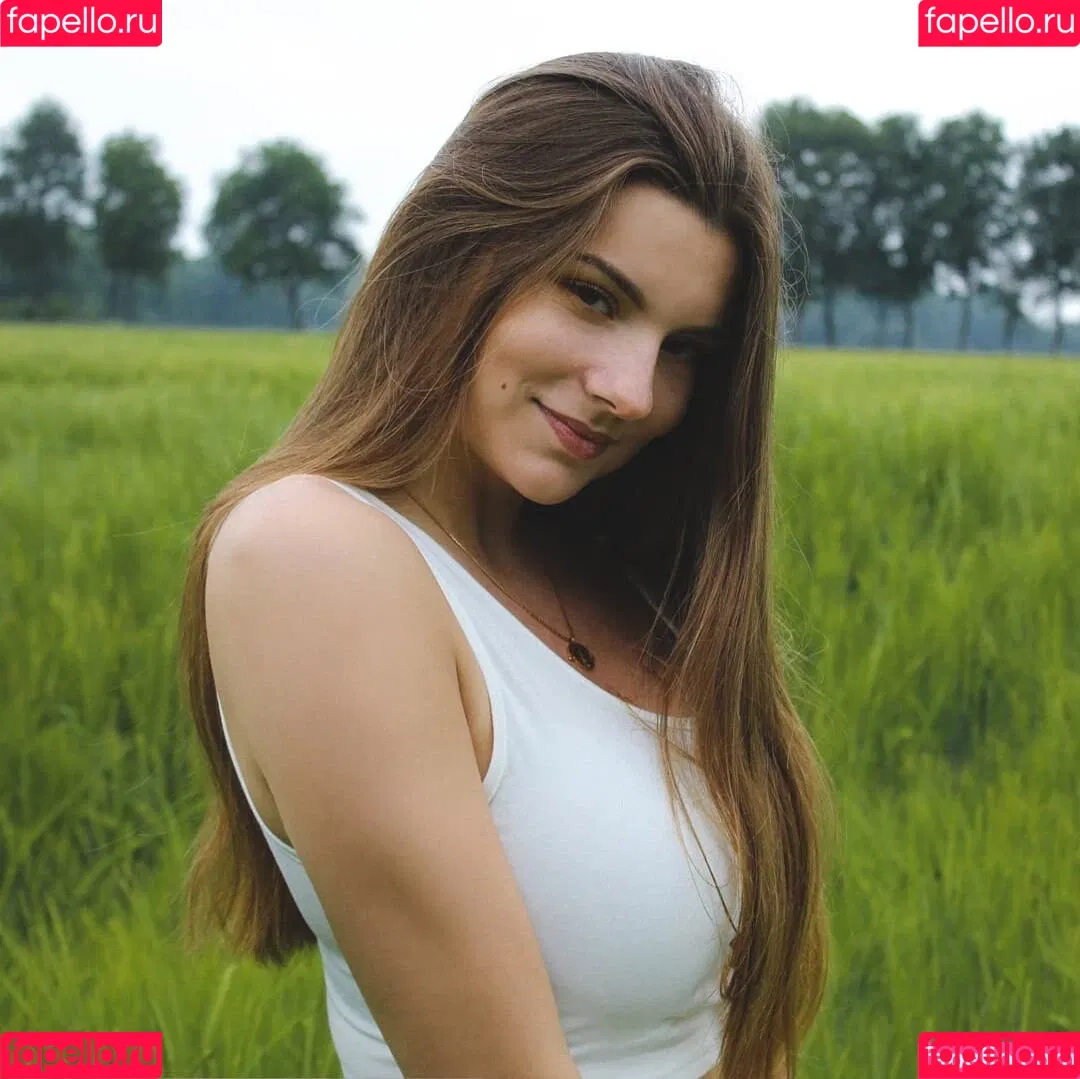 Jasmin Lütke Onlyfans Photo Gallery 