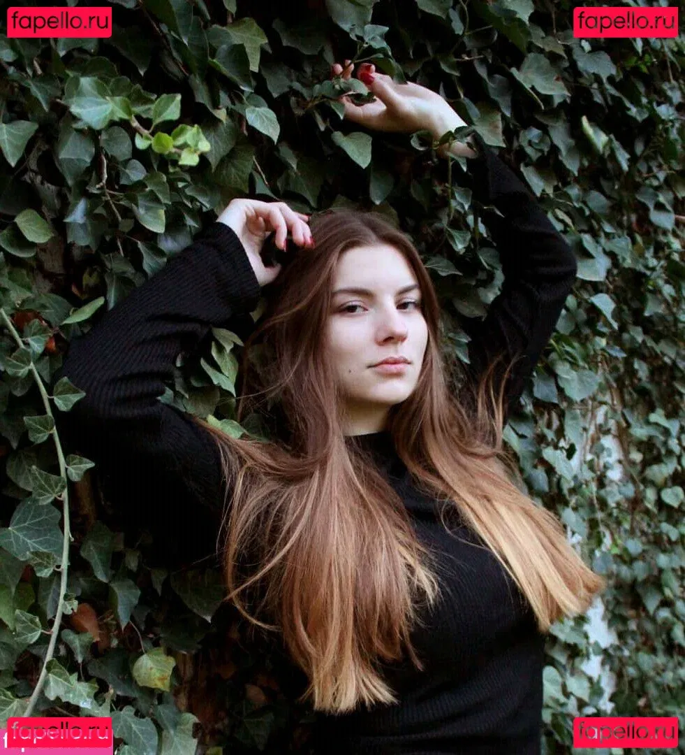 Jasmin Lütke Onlyfans Photo Gallery 