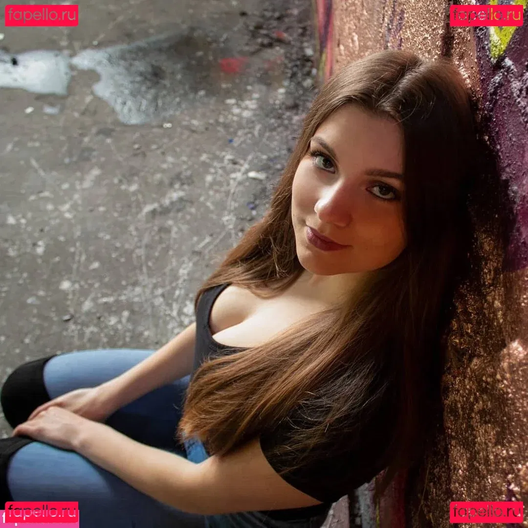 Jasmin Lütke Onlyfans Photo Gallery 