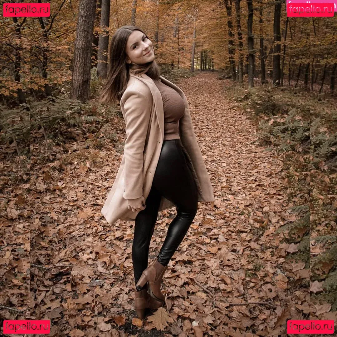 Jasmin Lütke Onlyfans Photo Gallery 