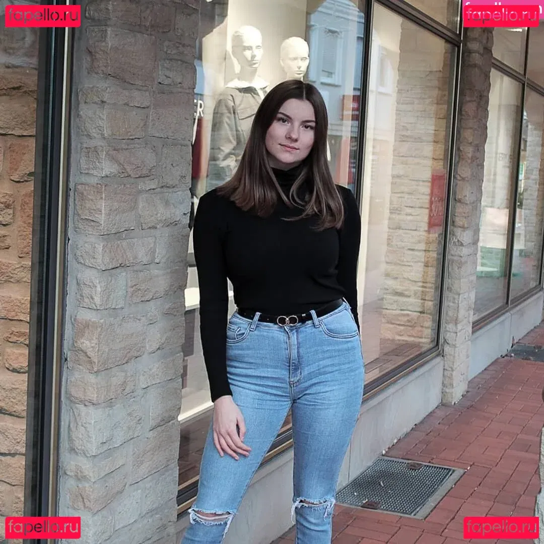 Jasmin Lütke Onlyfans Photo Gallery 