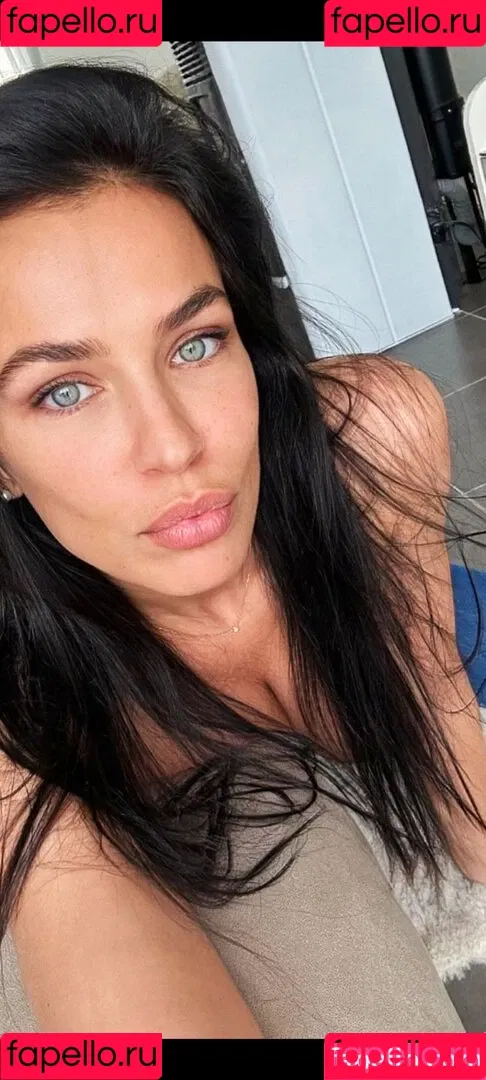 Julie Ricci Onlyfans Photo Gallery 