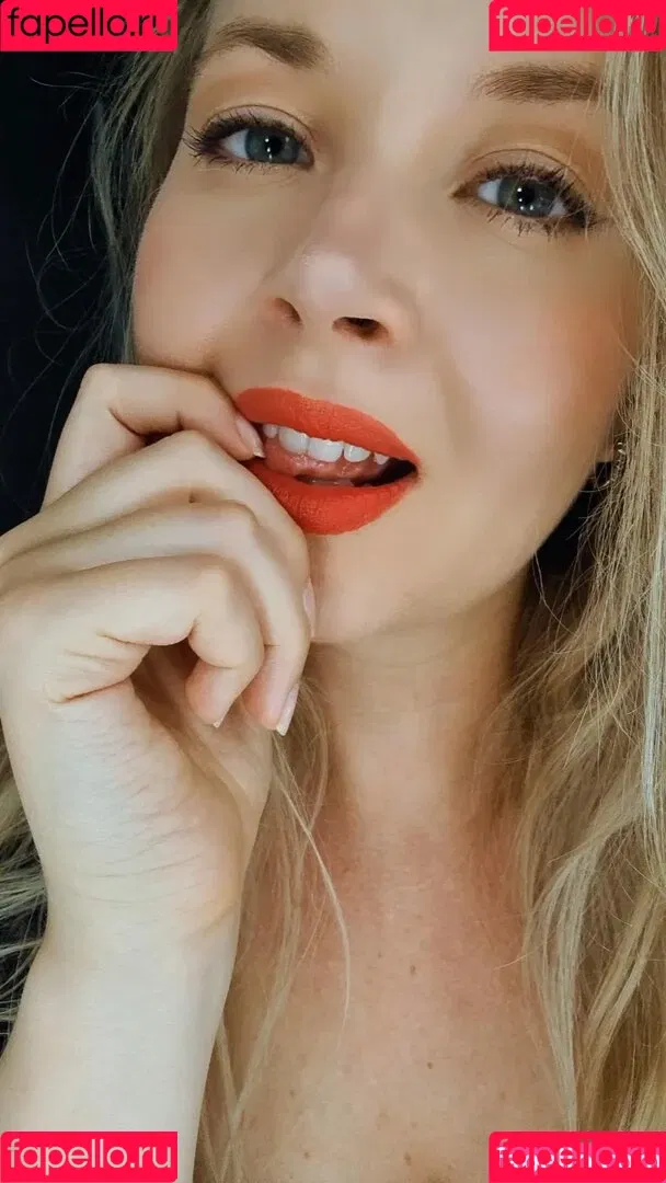 Valeriya ASMR Onlyfans Photo Gallery 