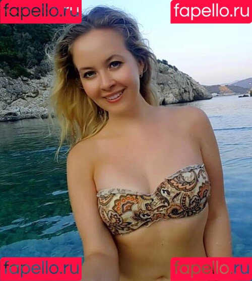 Valeriya ASMR Onlyfans Photo Gallery 