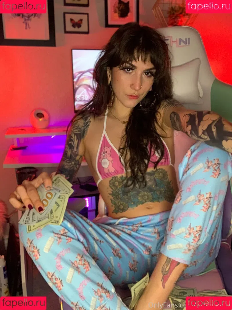 ashietaylor Onlyfans Photo Gallery 