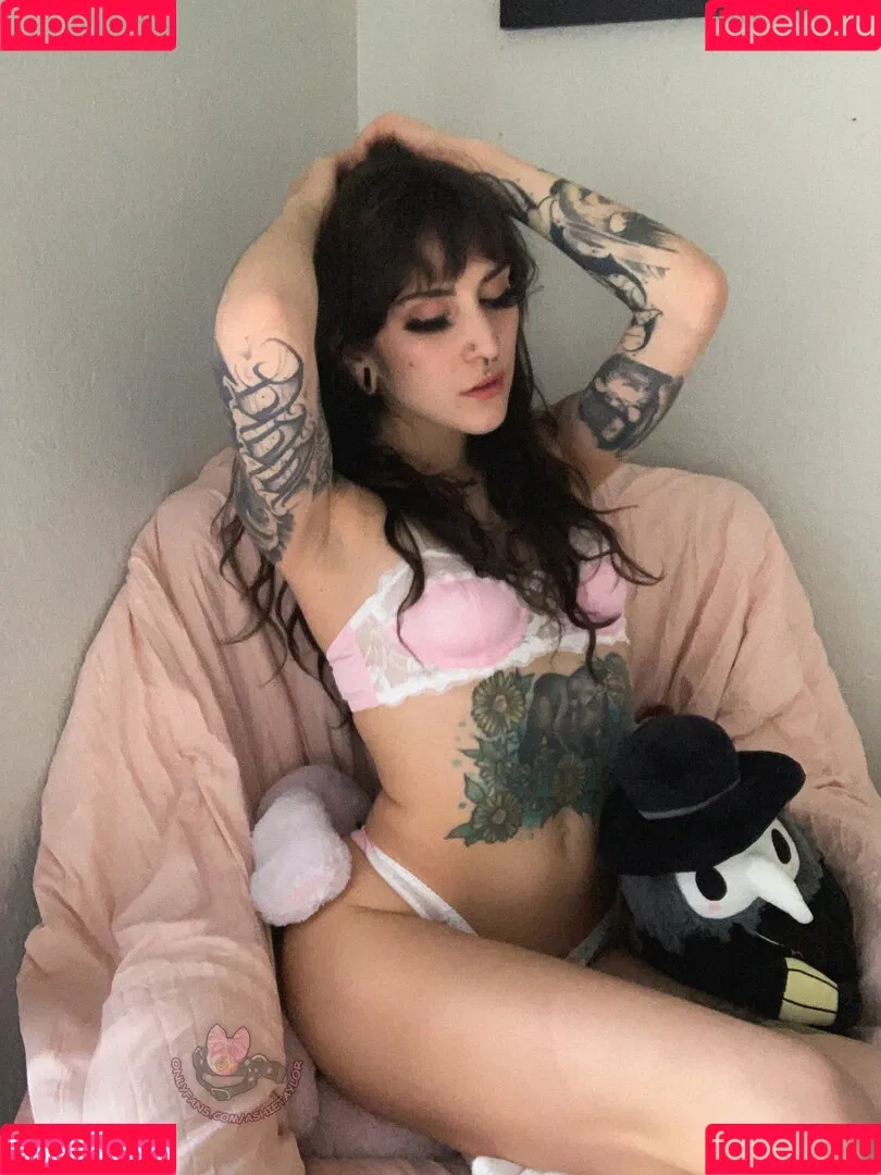 ashietaylor Onlyfans Photo Gallery 
