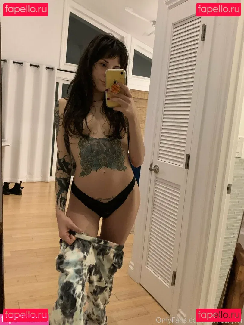 ashietaylor Onlyfans Photo Gallery 