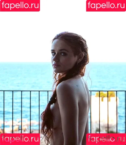 Joey King Onlyfans Photo Gallery 