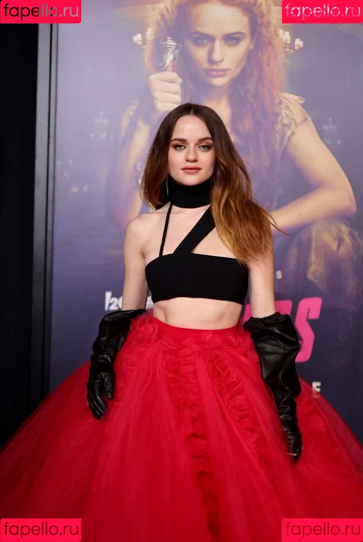 Joey King Onlyfans Photo Gallery 