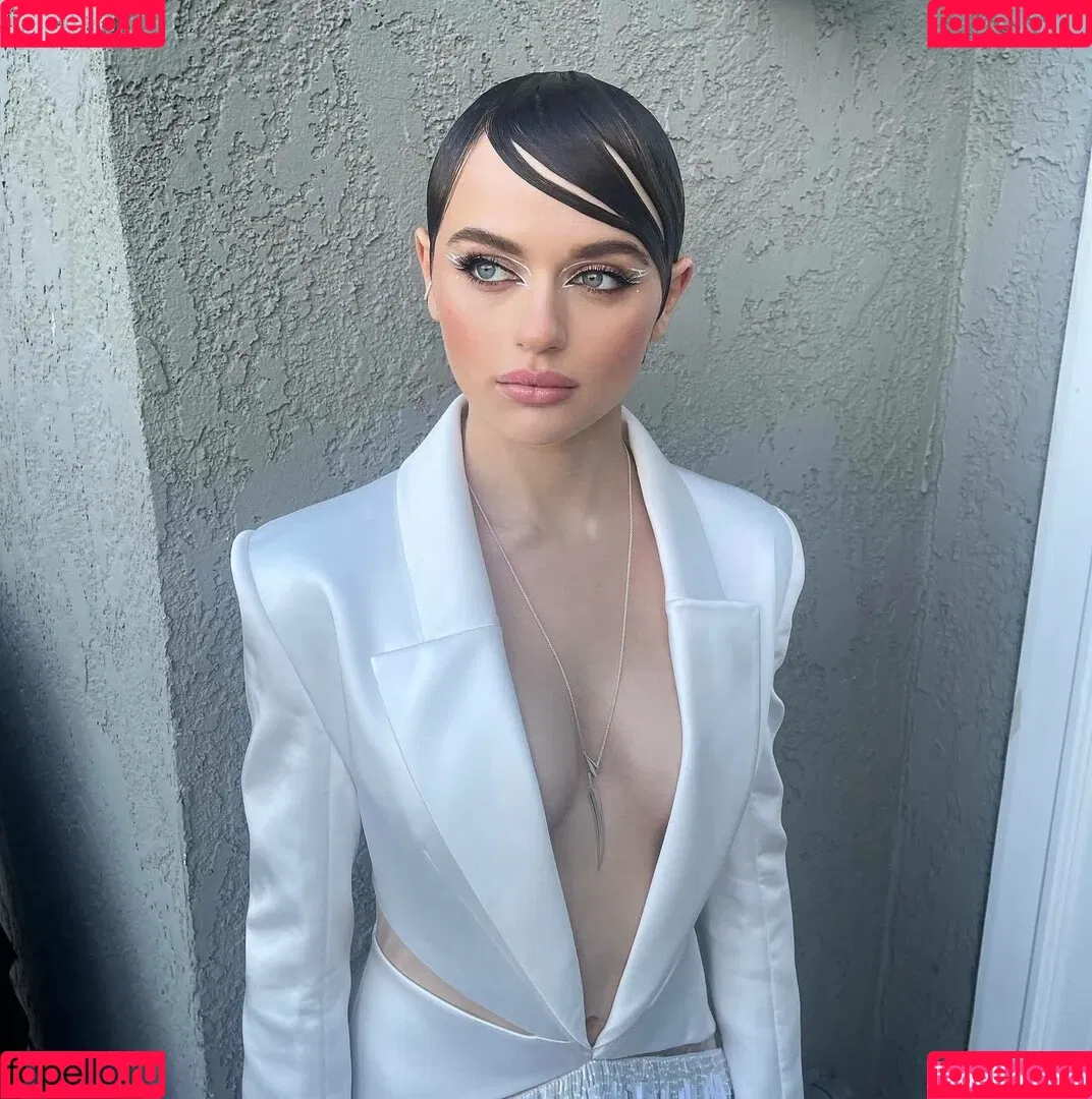 Joey King Onlyfans Photo Gallery 