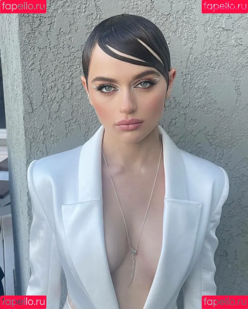 Joey King Onlyfans Photo Gallery 