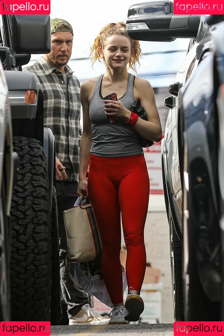 Joey King Onlyfans Photo Gallery 