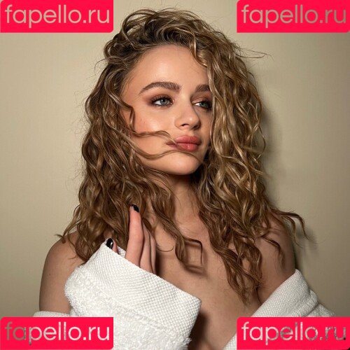 Joey King Onlyfans Photo Gallery 