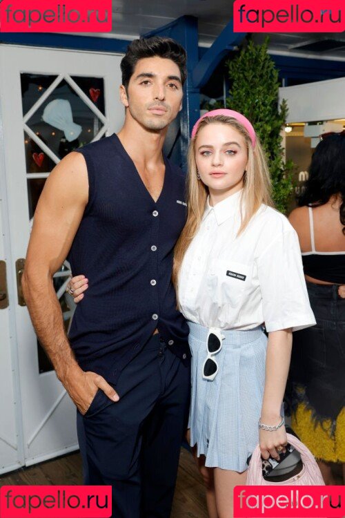 Joey King Onlyfans Photo Gallery 