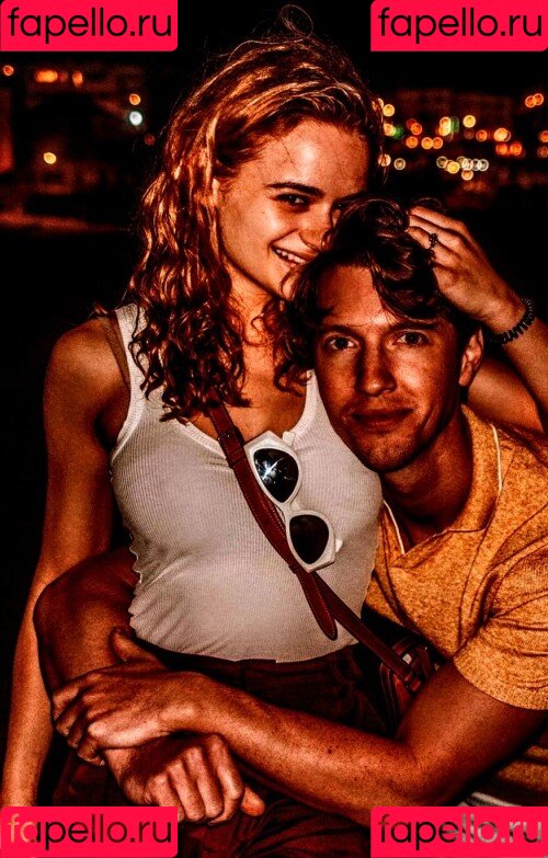 Joey King Onlyfans Photo Gallery 