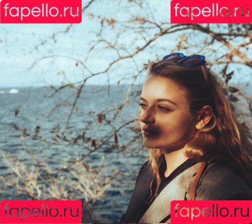 Joey King Onlyfans Photo Gallery 