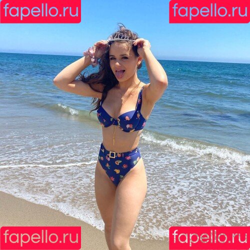 Joey King Onlyfans Photo Gallery 