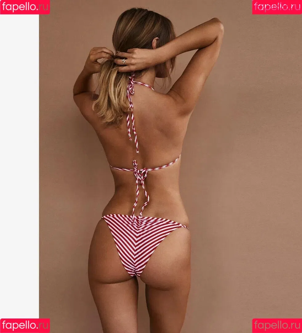 Kimberley Garner Onlyfans Photo Gallery 