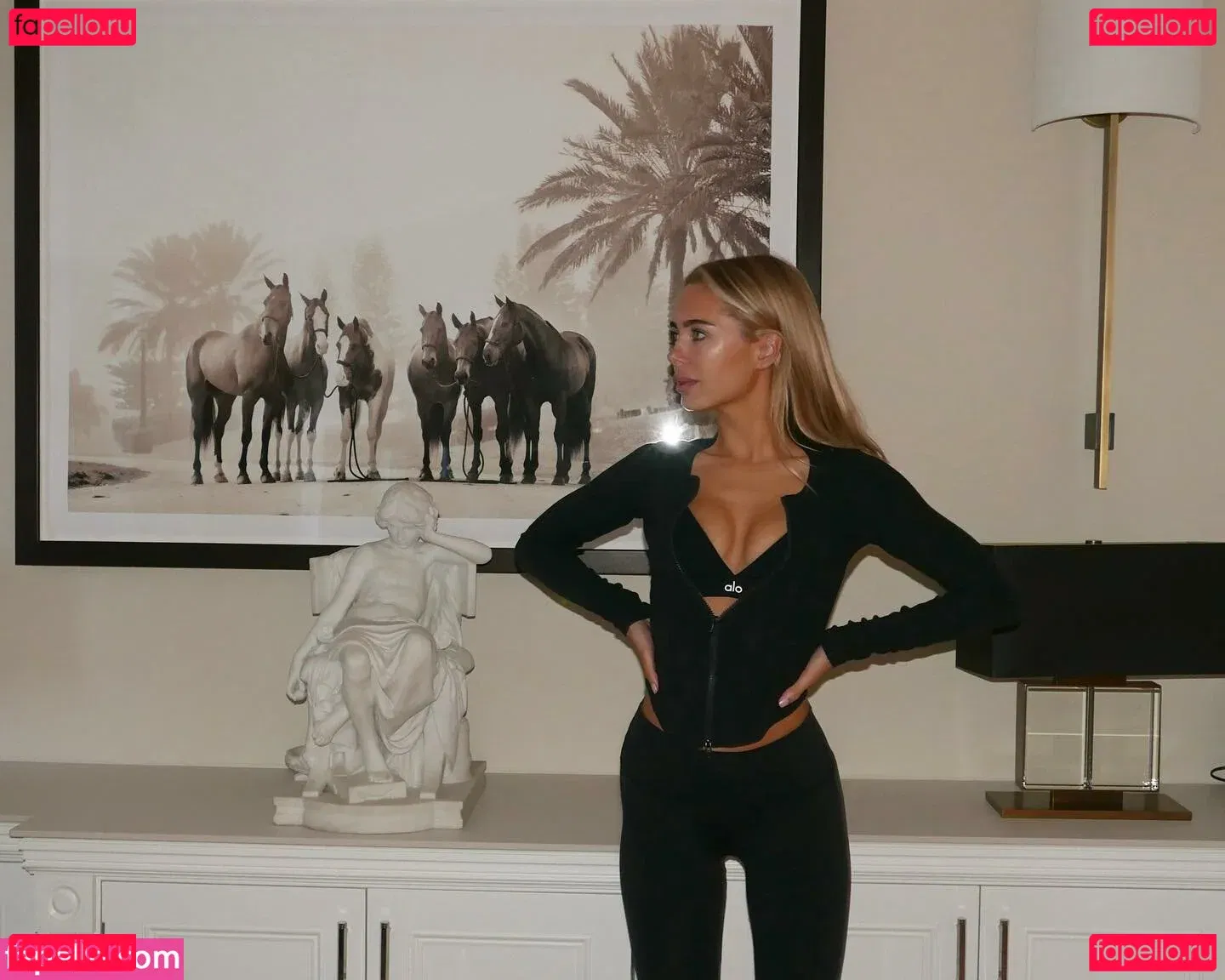 Kimberley Garner Onlyfans Photo Gallery 