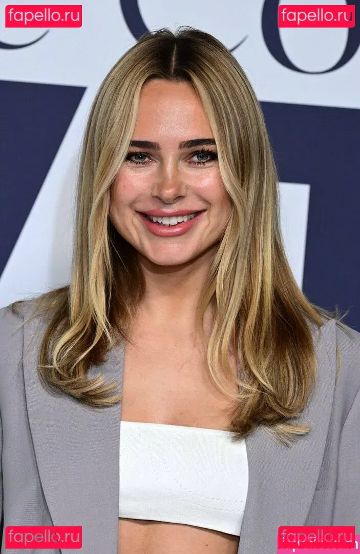 Kimberley Garner Onlyfans Photo Gallery 