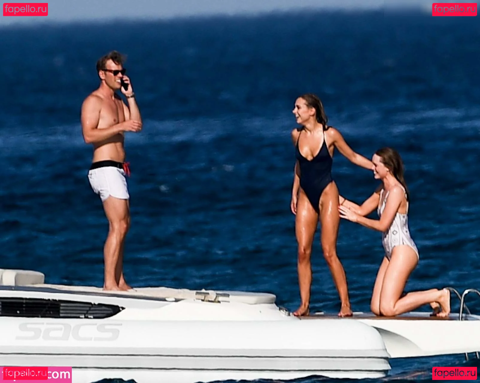 Kimberley Garner Onlyfans Photo Gallery 