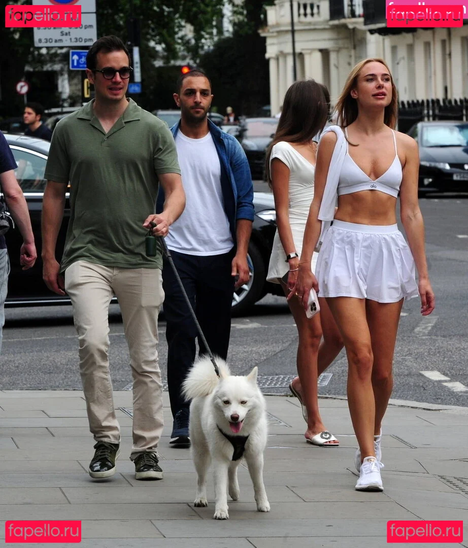 Kimberley Garner Onlyfans Photo Gallery 