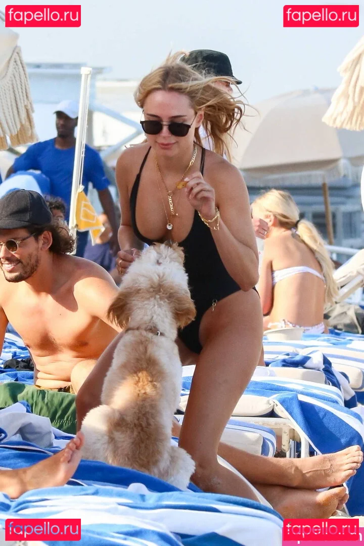 Kimberley Garner Onlyfans Photo Gallery 