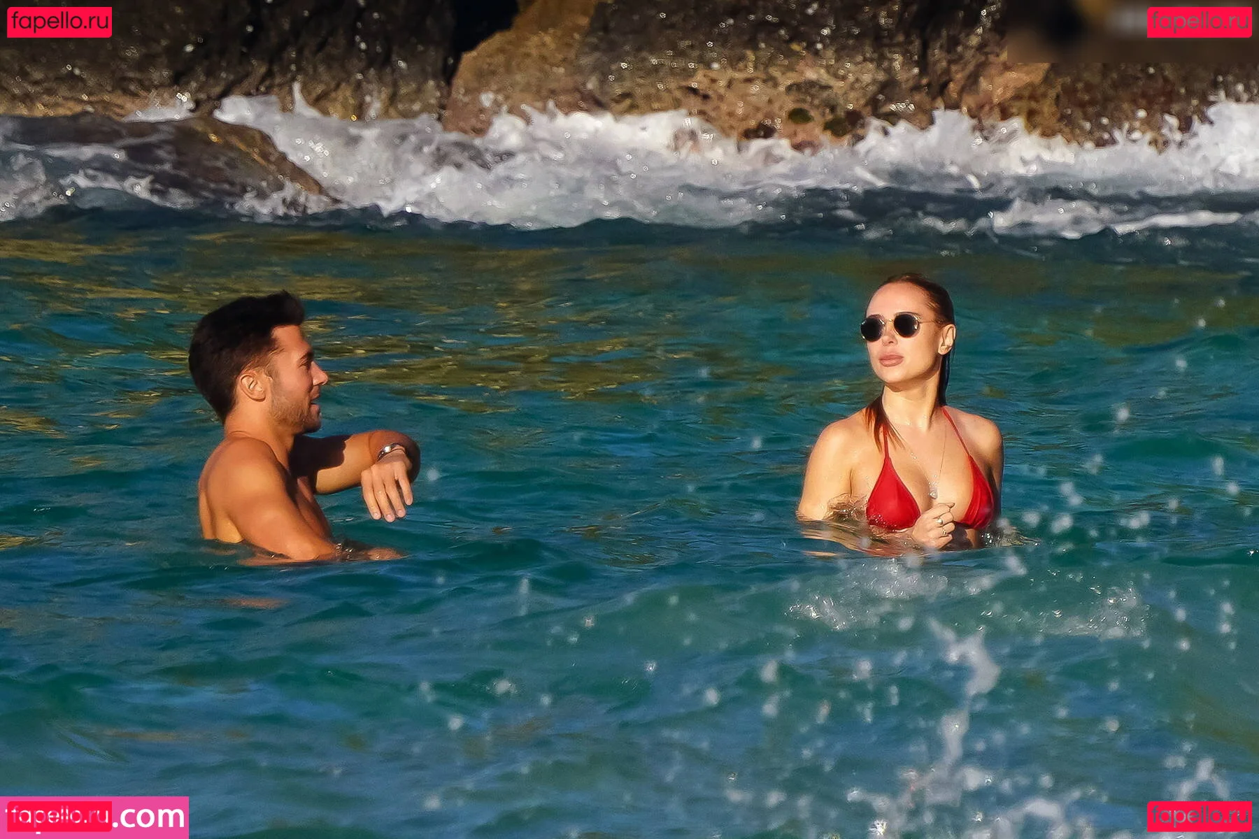 Kimberley Garner Onlyfans Photo Gallery 