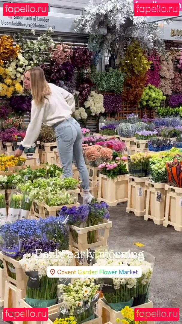 Kimberley Garner Onlyfans Photo Gallery 