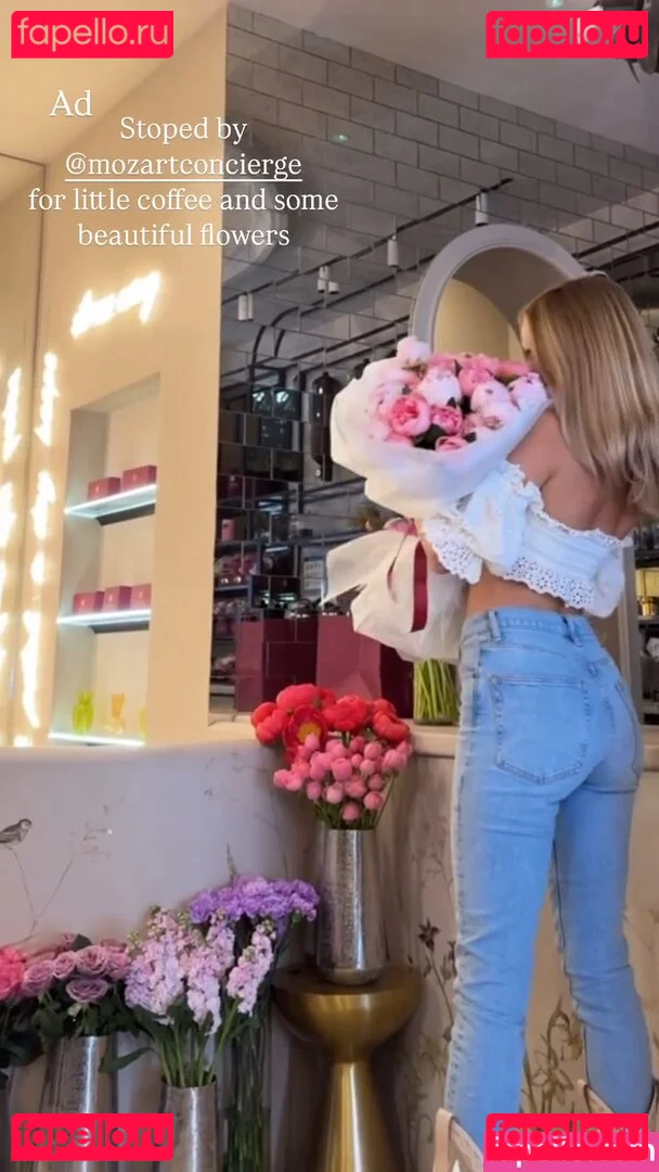 Kimberley Garner Onlyfans Photo Gallery 