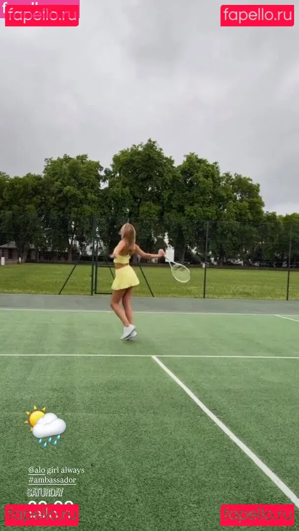 Kimberley Garner Onlyfans Photo Gallery 