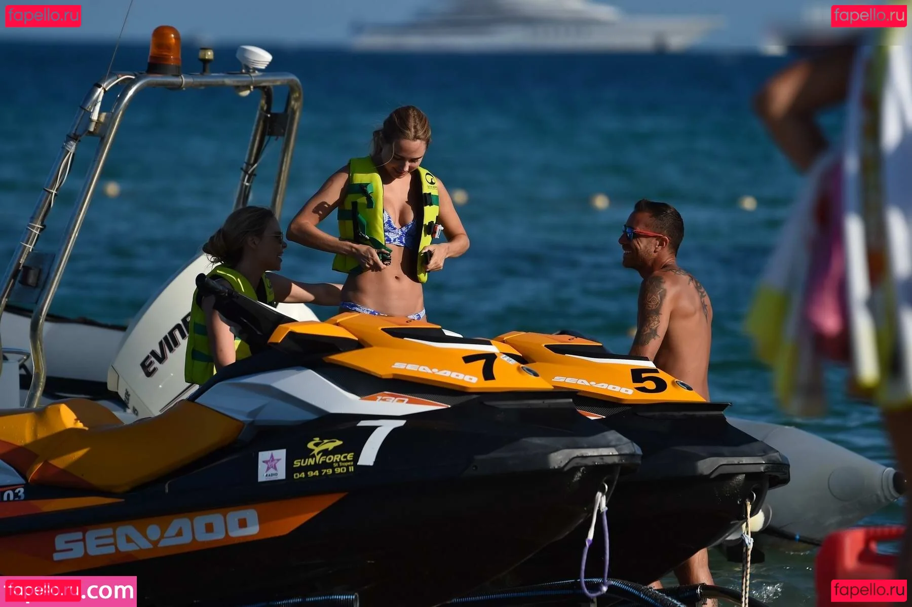 Kimberley Garner Onlyfans Photo Gallery 