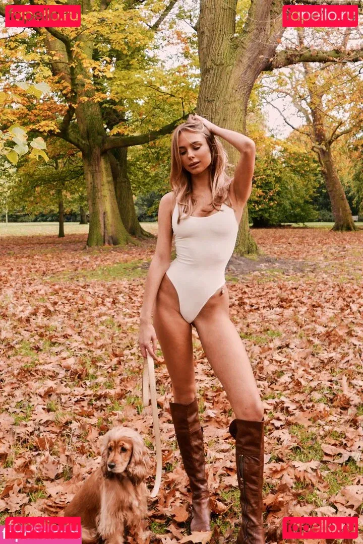 Kimberley Garner Onlyfans Photo Gallery 